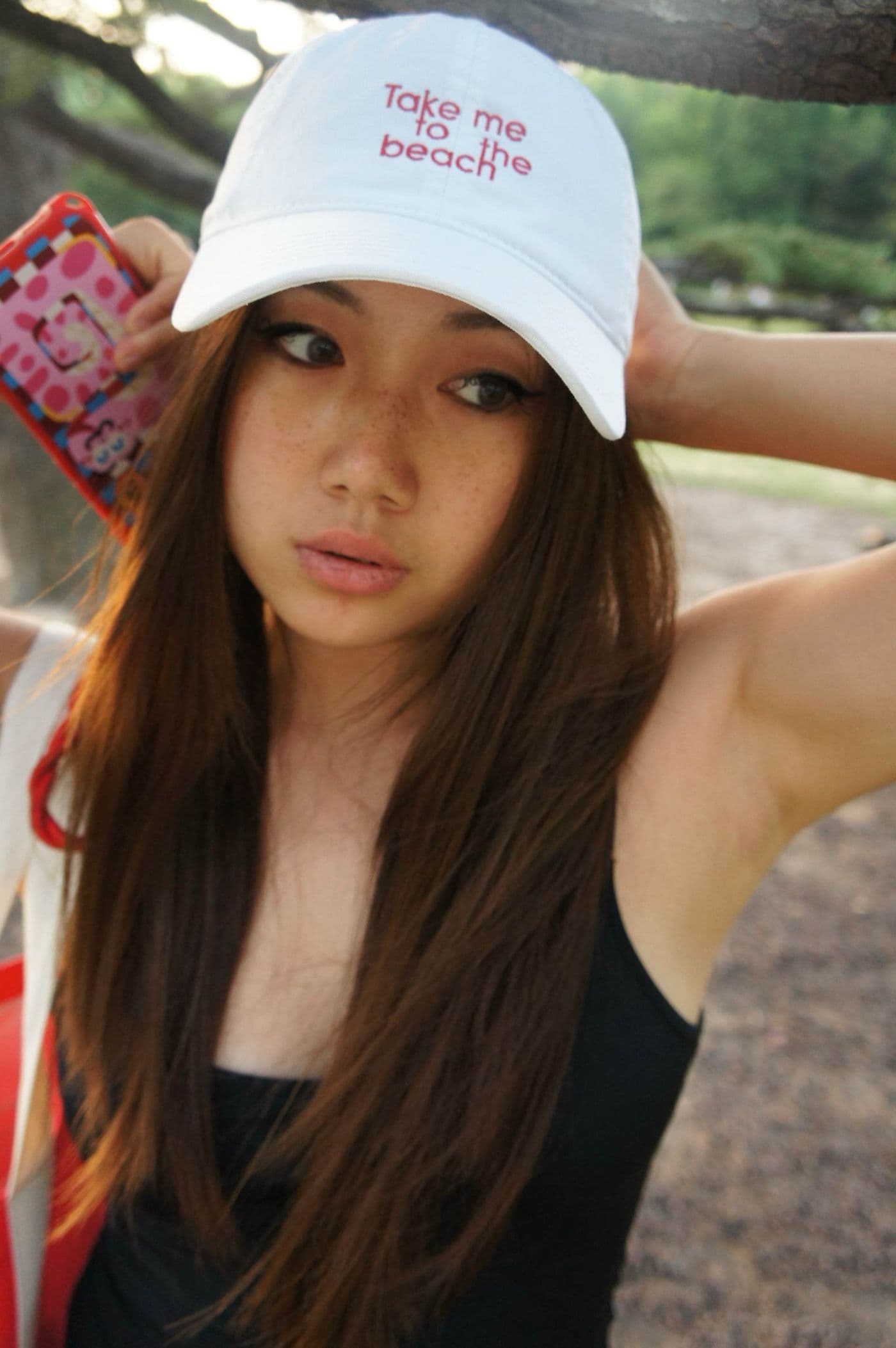 Feifei · Take Me to The Beach
